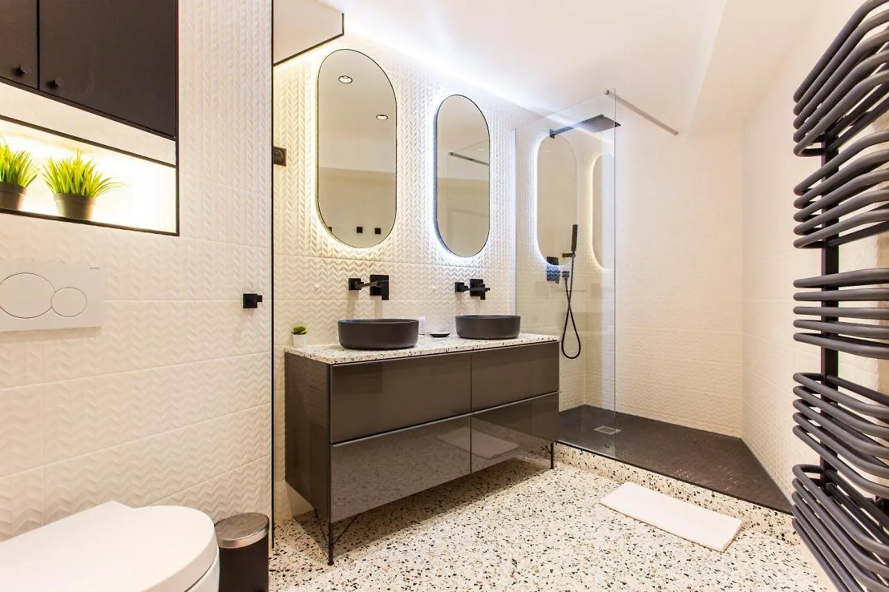 Cmg Canal Saint-martin Vellefaux Apartment *