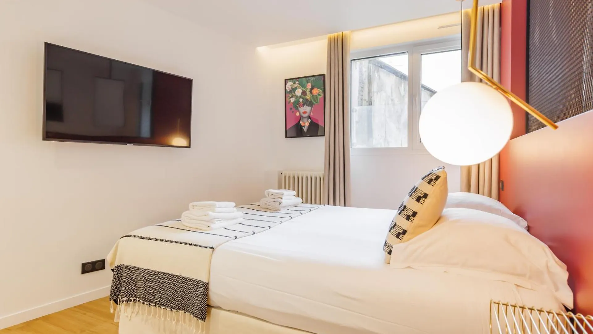 Cmg Canal Saint-martin Vellefaux Apartment